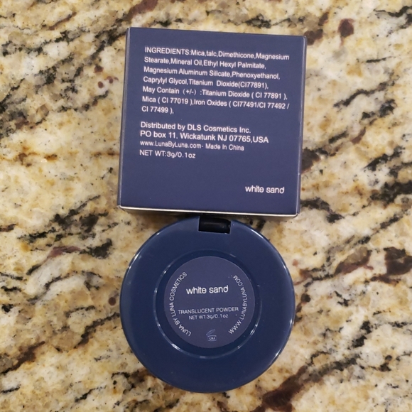 💙 5 for $20/ Luna by Luna Translucent Powder - Picture 4 of 4